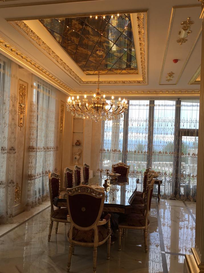 Decorative ceiling